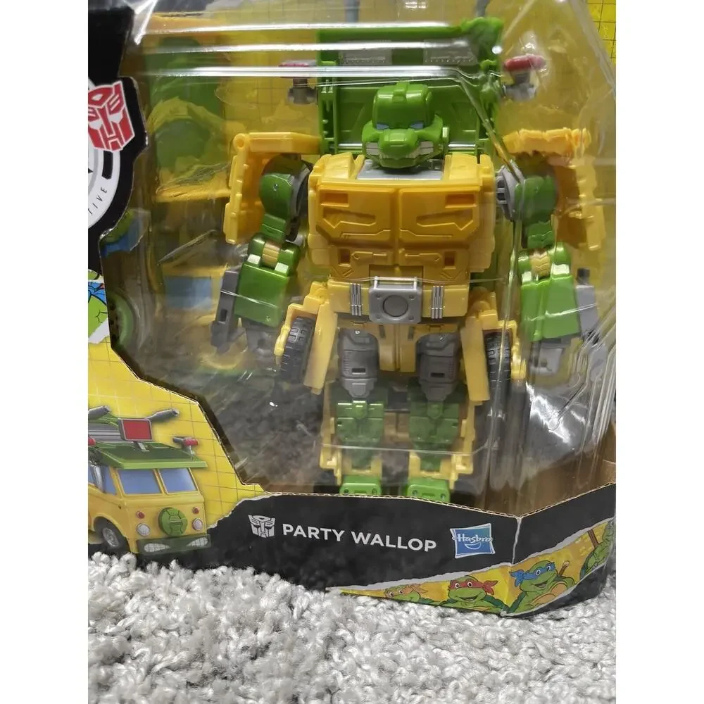 Transformers x TMNT 7 Inch Action Figure Deluxe Class Party Wallop Ninja Turtles